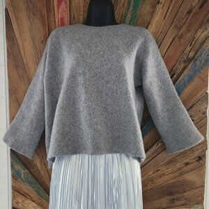 The Row seamless gray cropped textured knit cashmere sweater Sz S Made in USA
